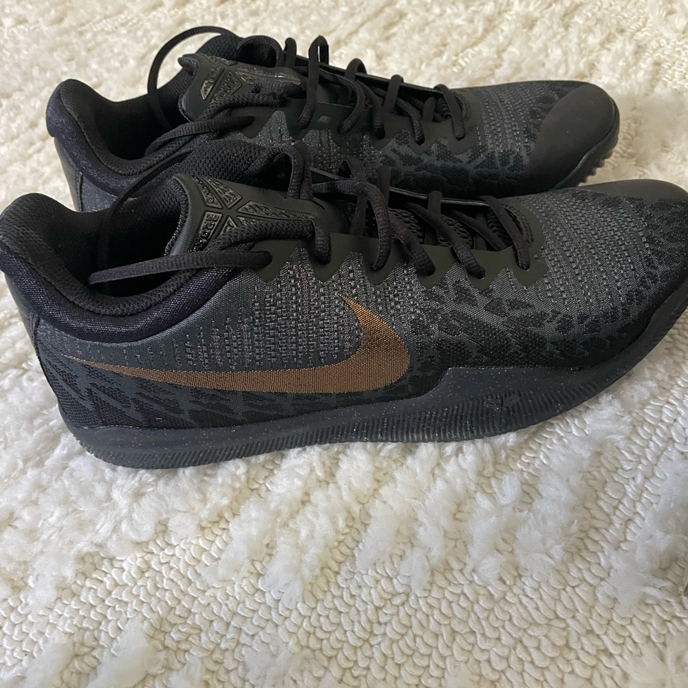 Mamba Rage black/metallic gold